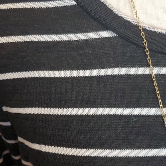 BOGO striped lightweight sweater - Picture 2 of 3